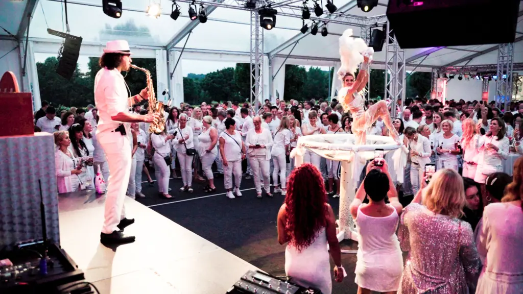 Chio-White-Night-mit-Karim-Sax